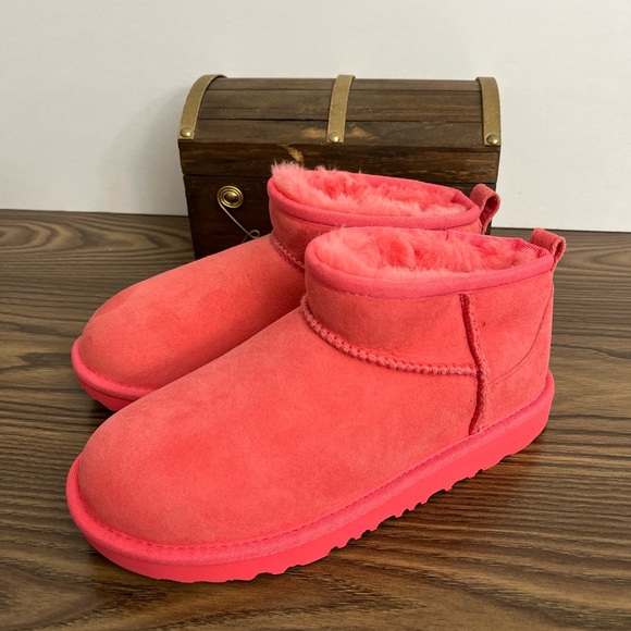 UGG CLASSIC ULTRA MINI PINK SUEDE COMFORT BOOTS SIZE US YOUTH 4 FITS WOMENS 5.5 - Picture 10 of 13